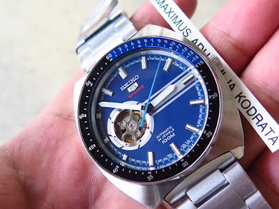 Maximuswatches Jual Beli Jam Tangan Second-Baru Original-Koleksi Jam  Maximus-www.maximuswatches.com: SEIKO 5 SPORTS OPEN HEART SSA327 BLUE DIAL  - BLUE BLACK BEZEL (BATMAN) - AUTOMATIC 4R38A - BRAND NEW WATCH (SOLD)