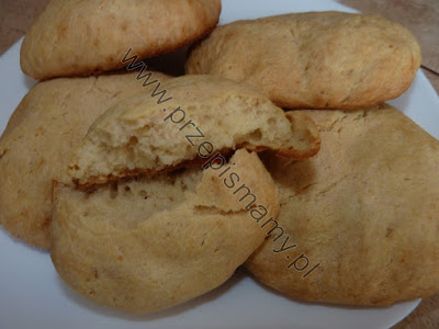 Indyjski chlebek "naan" Indyjski chlebek "naan"