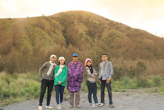gunung batok bromo spot foto cantik di gunung bromo