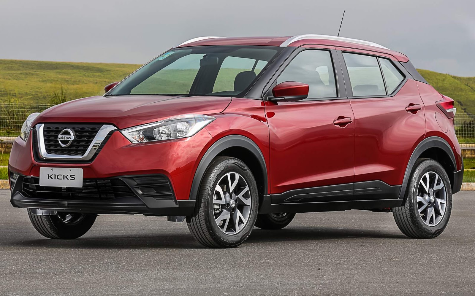 RACIONAUTO KICKS S CVT x KICKS SL CVT QUAL COMPENSA MAIS?