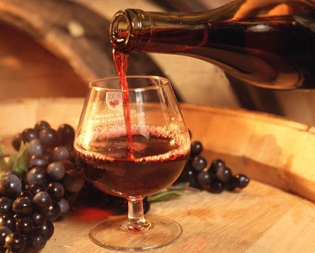 https://4.bp.blogspot.com/-ZKmn8-ZFeBM/TmDuykV7KhI/AAAAAAAABMc/ayk3OPbhZ70/s1600/wino%2Bdobre.jpg