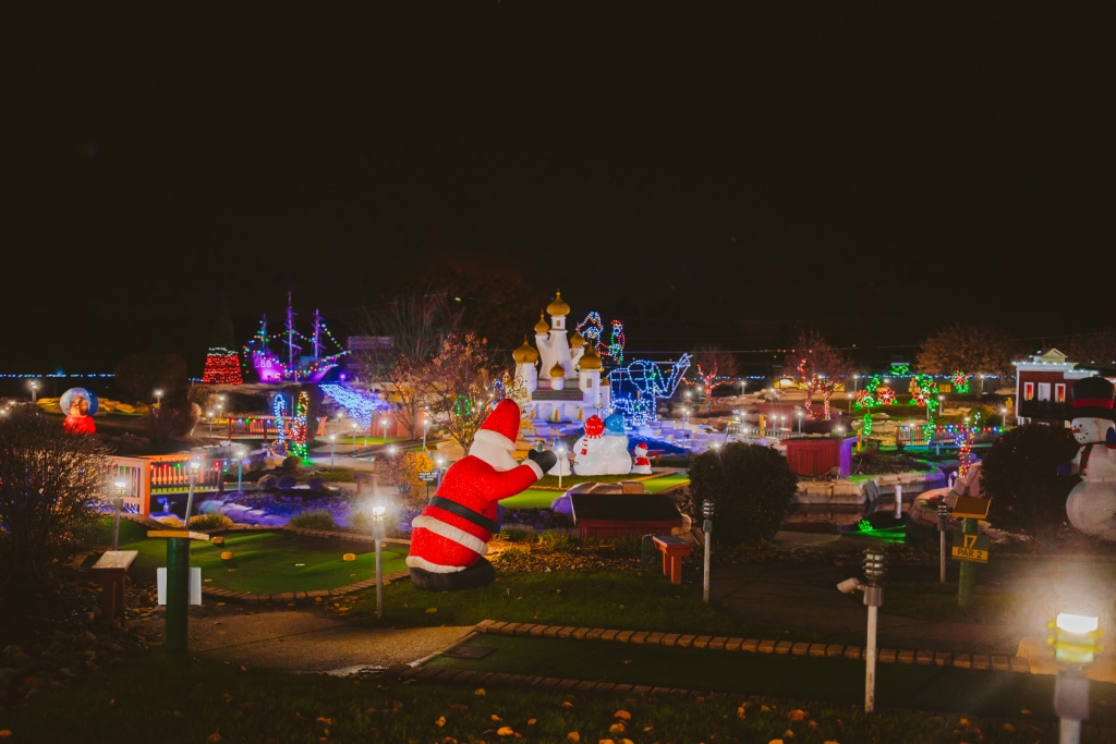 The Ham and Egger Files Holiday Lights Mini Golf at Fun Fore All