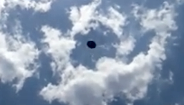 UFO News - Tiny White UFOs Seen On News Cast During Storm In Florida plus MORE Ovni%252C%2Bomni%252C%2BMexico%252C%2Bdisk%252C%2Bblack%252C%2BUFO%252C%2BUFOs%252C%2Bsighting%252C%2Bsigthtings%252C%2Balien%252C%2Baliens%252C%2Bspace%252C%2Bnews%252C%2Btech%252C%2Bworld%252C%2Bmoon%252C%2Bgoogle%252C%2Bbase%252C%2Bbuildings%252C%2Bstructures%252C%2BW5632