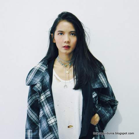 Nadya Fatira Nadya Fatira