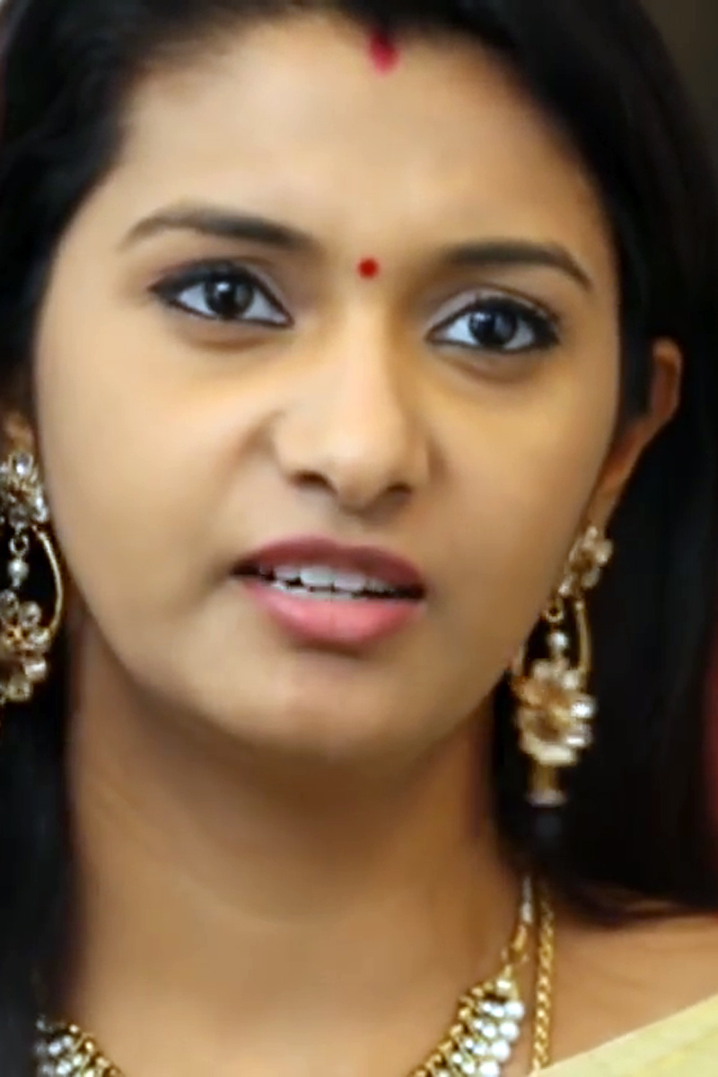 Priya Bhavani Shankar Hot Expressions in CloseUp Stills - Latest Indian