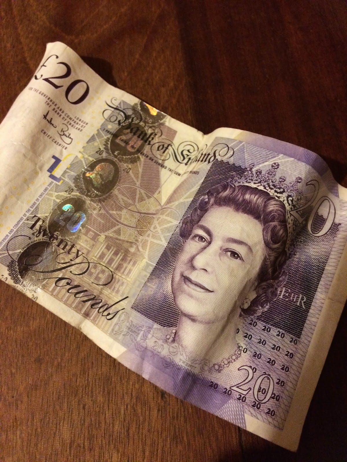UK £20 note