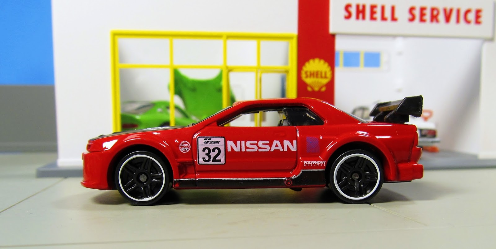 hot wheels nissan skyline garage set