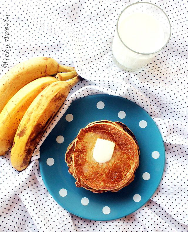 Pancakes dietetice (fara faina, zahar si grasimi)
