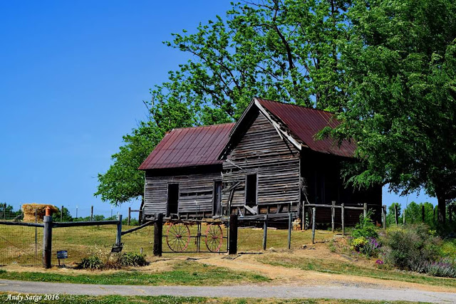 Forgotten Georgia: Old Farmhouse Along Hwy 82