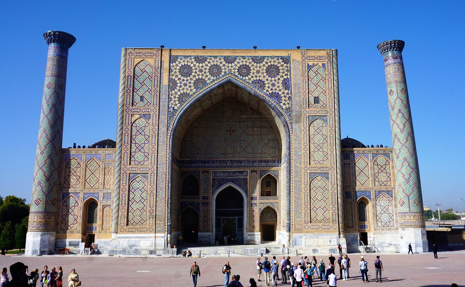 Souvenir Chronicles: SAMARKAND, UZBEKISTAN: MAGNIFICENT REGISTAN SQUARE