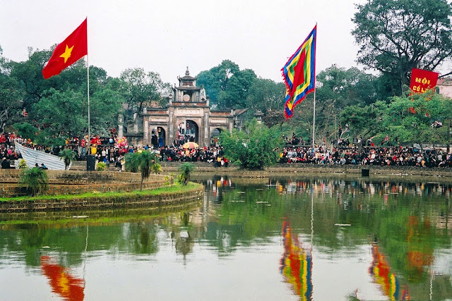 Cho thuê xe đi Hội đền An Dương Vương, Cổ Loa, Đông Anh