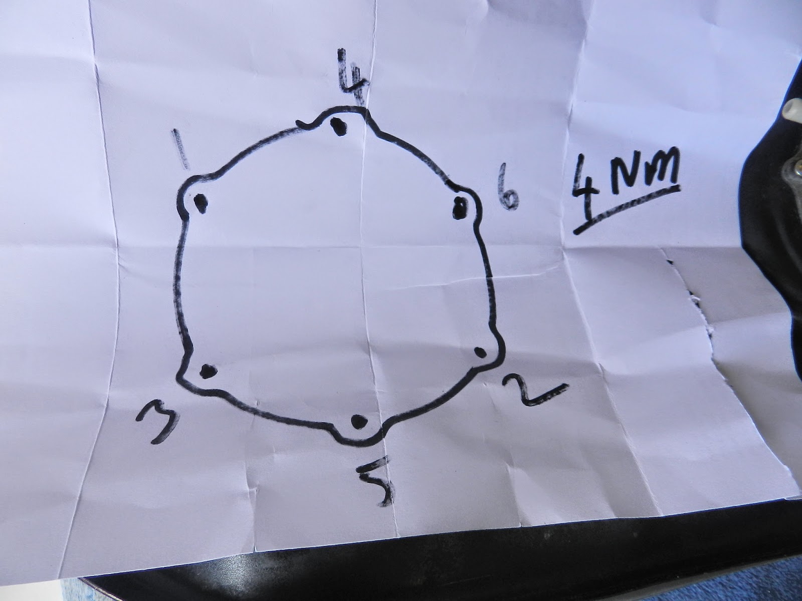 Yamaha YBR 125 Owner Blog Yamaha YBR 125 fuel injection pump removal