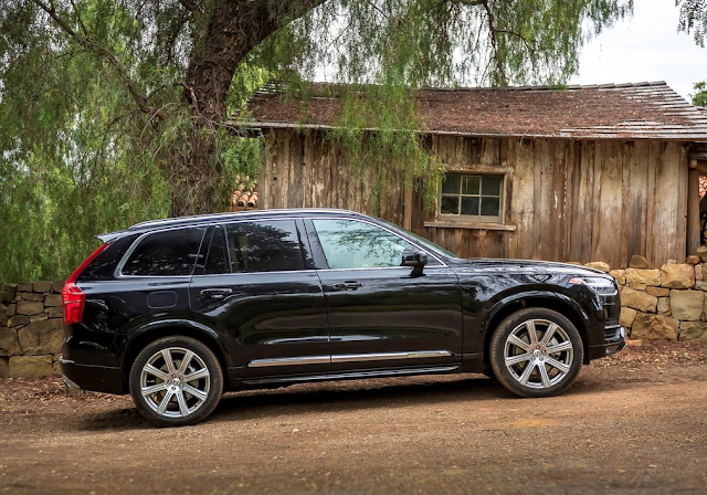 XC90 2016 Volvo XC90 black