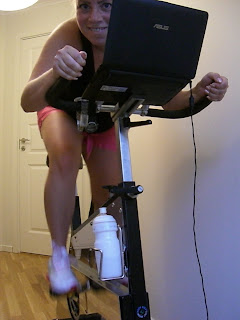 CIMG2400 - Cykling framför Idol