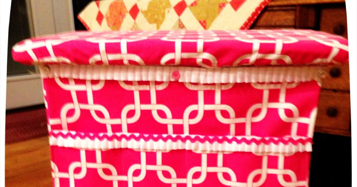 Material Girls Quilts: TV tray makeover