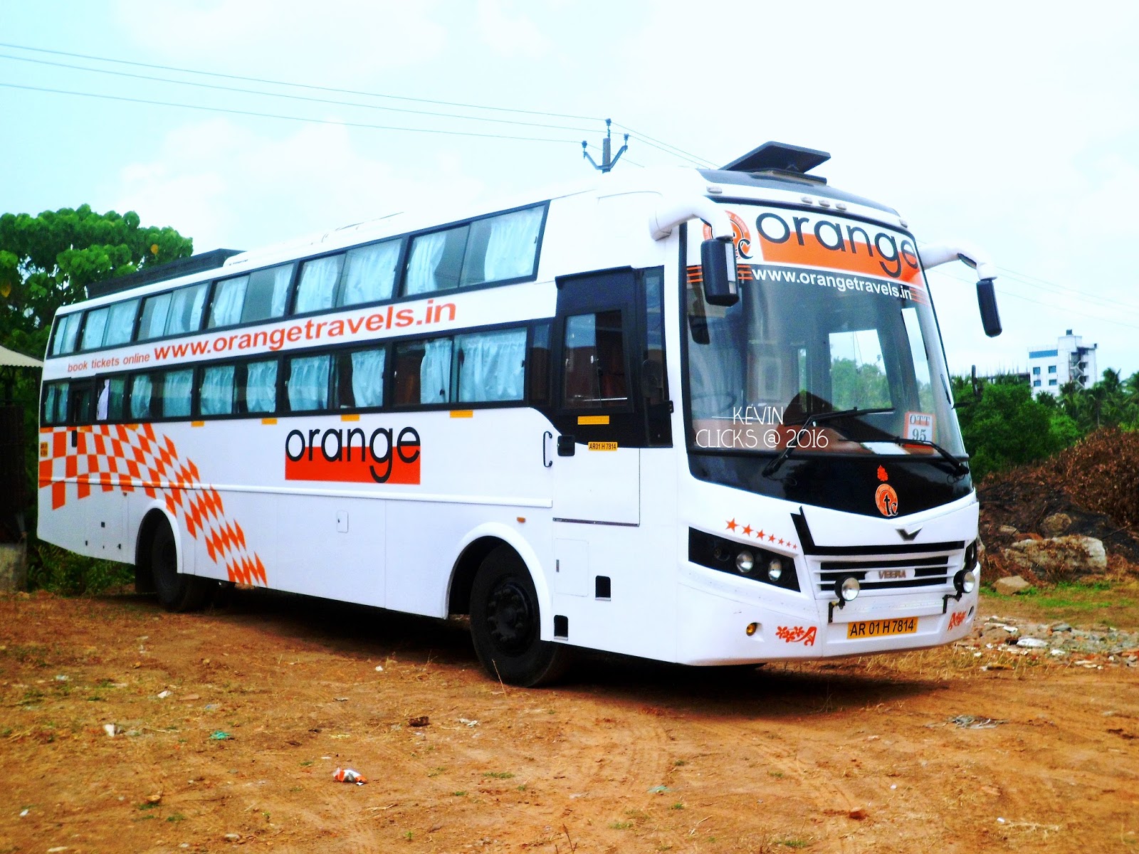 KEVIN CLICKS Orange Travels A/C Sleeper doing ErnakulamBanglore