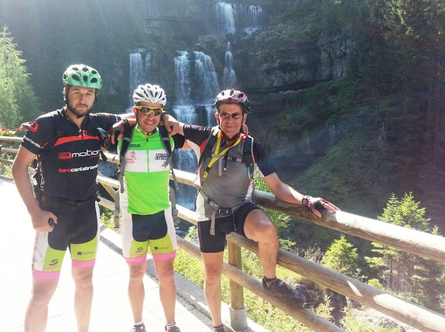 cascada-di-mezzo-transalpes-en-btt-italia