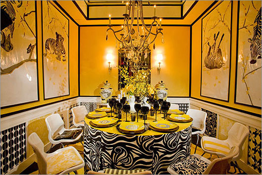 Kitchen Dining Room Color Combinations Home Interior Ideas As In The Picture Above With Use Of Dining Room Is Very Bold Yellow Walls Combined Abstract Paintings From Every Corner Even At