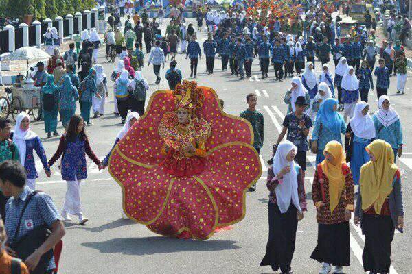 Kreasi Rok Dari Kain Jarik