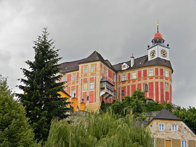 zamek Jansky Vrch Javornik, Czechy, przy granicy, zabytki