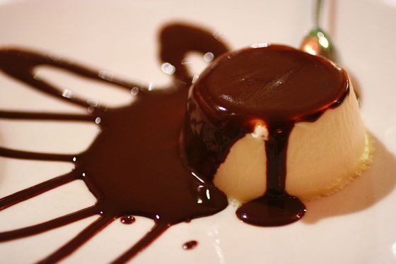 Recipe – Coffee Panna Cotta with Chocolate Sauce Recipe – Coffee Panna Cotta with Chocolate Sauce