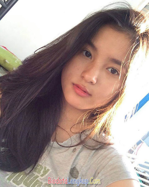 Foto cewek cantik Cewek cantik seksi hot