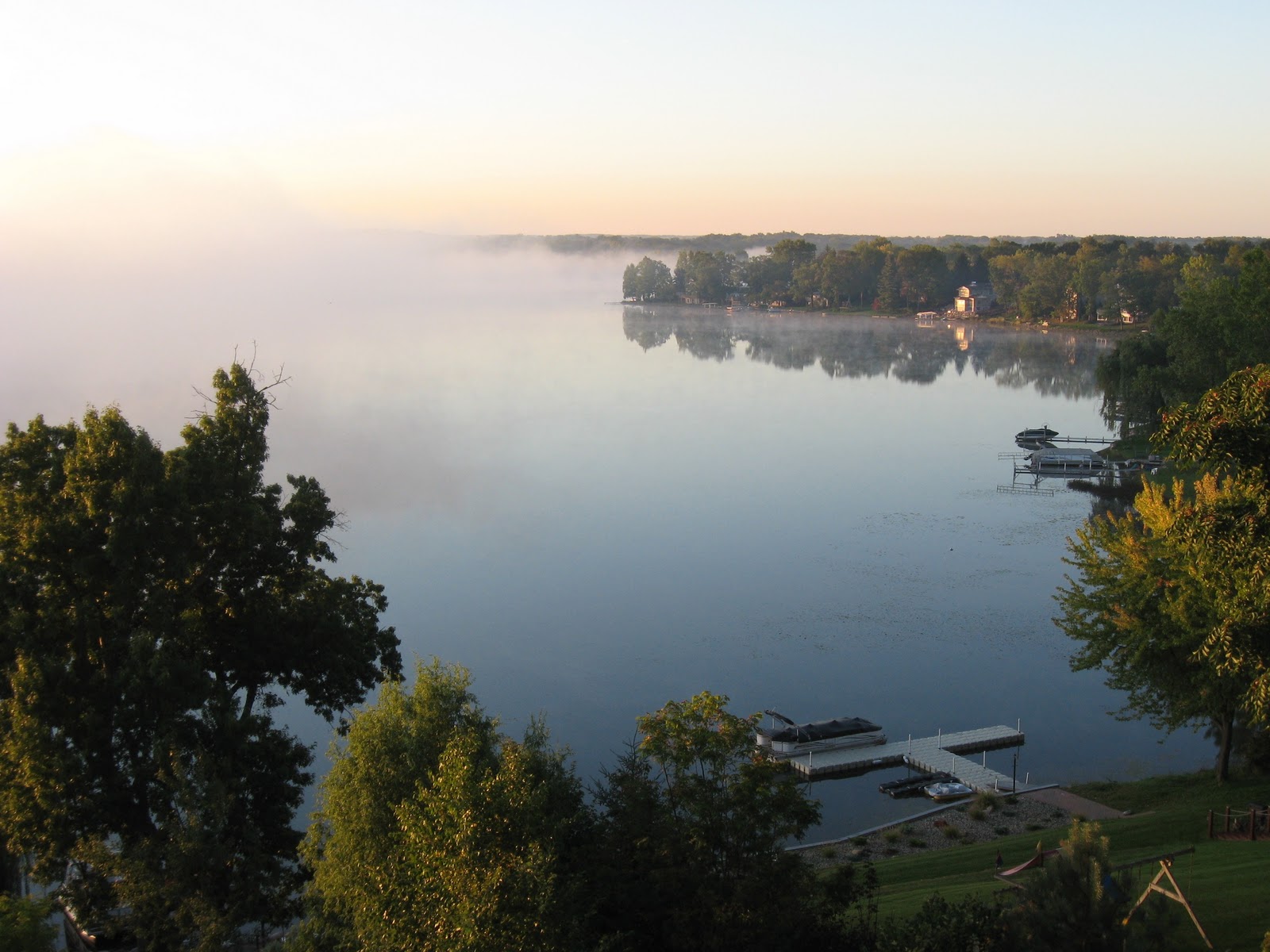 Luxury Lakefront Home in Grand Tradition or Corporate Retreat in Ann Arbor Area Lakefront