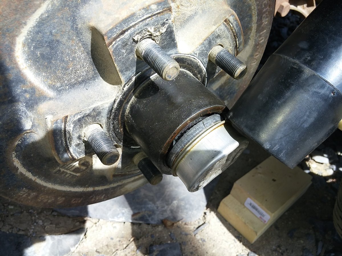DIY 캠핑카 휠 베어링 그리징, RV wheel bearing greasing