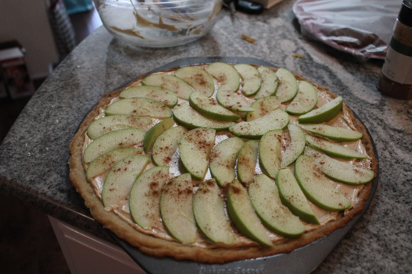 Dinner with the Grobmyers Taffy Apple Pizza