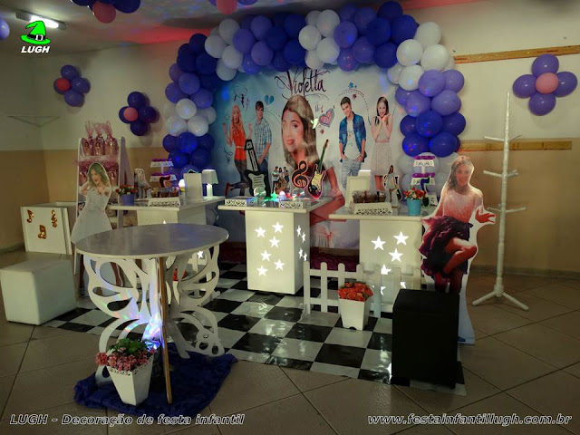 Violetta - Decoração provençal simples Decoração provençal com o tema da Violetta para festa temática infantil de meninas