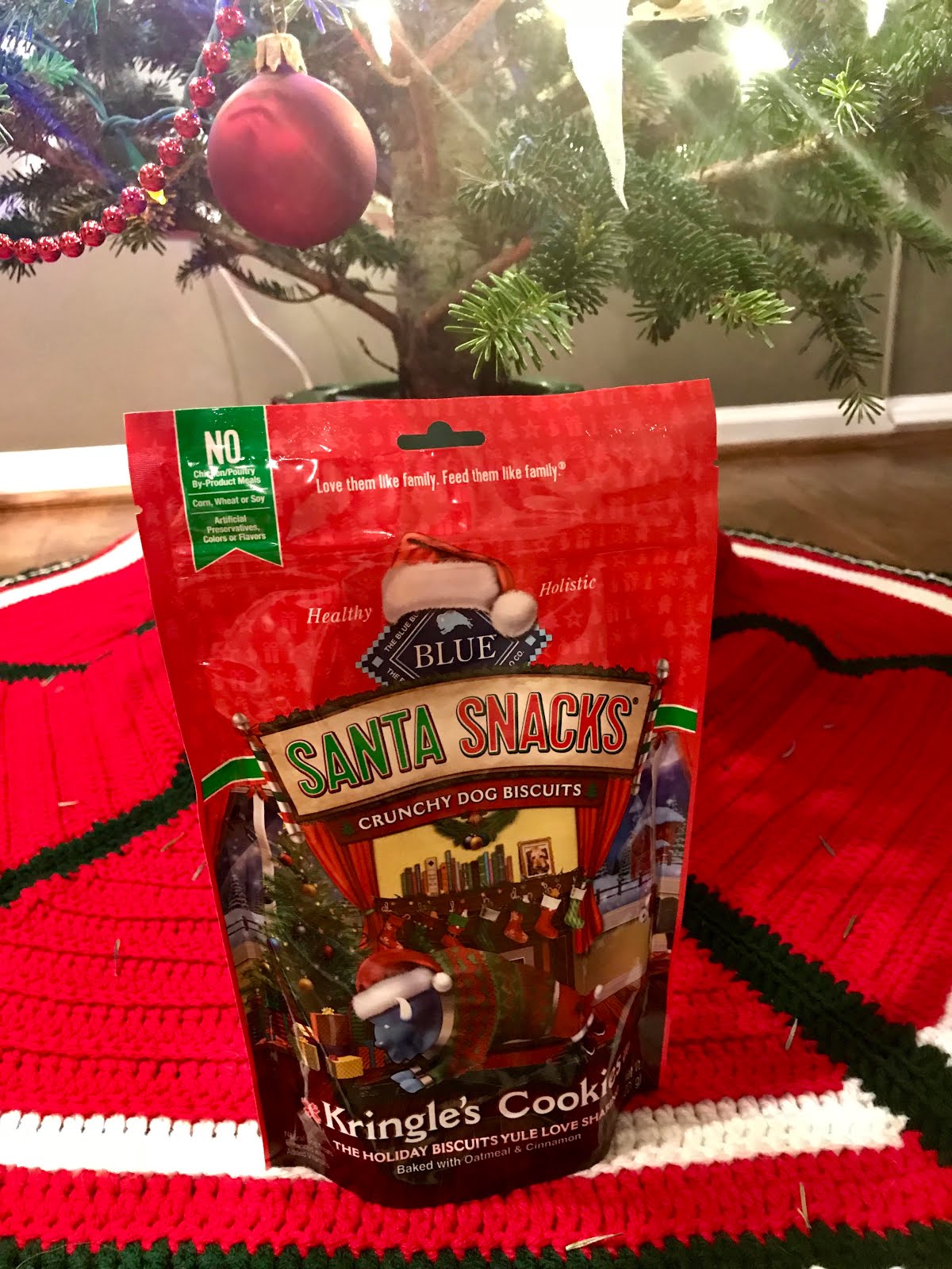 Mom Among Chaos Blue Buffalo Holiday Santa Snacks