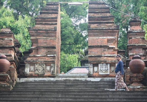 Mengunjungi Astana Girigondo, Makam Raja dan Kerabat Pakualaman