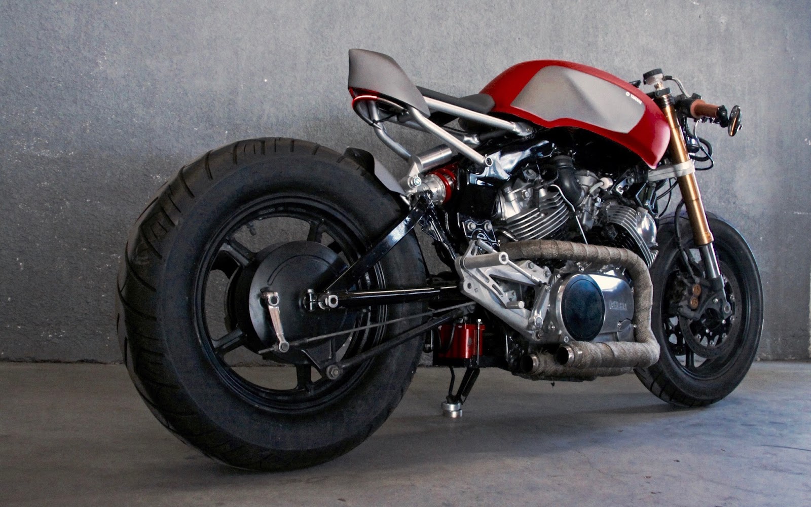 Yamaha XV 750 Scrambler
