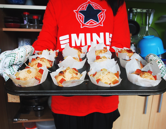 Project candied fruit muffin