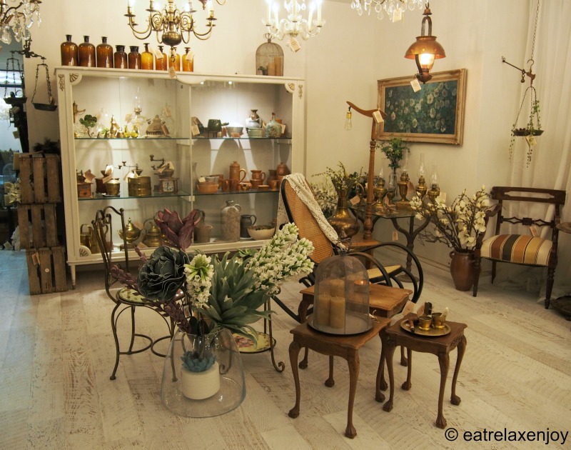 גלריה לה ברוקנט – לקחת הביתה פריטי וינטג' עתיקים מאירופה גלריה לה ברוקנט – לקחת הביתה פריטי וינטג' עתיקים מאירופה