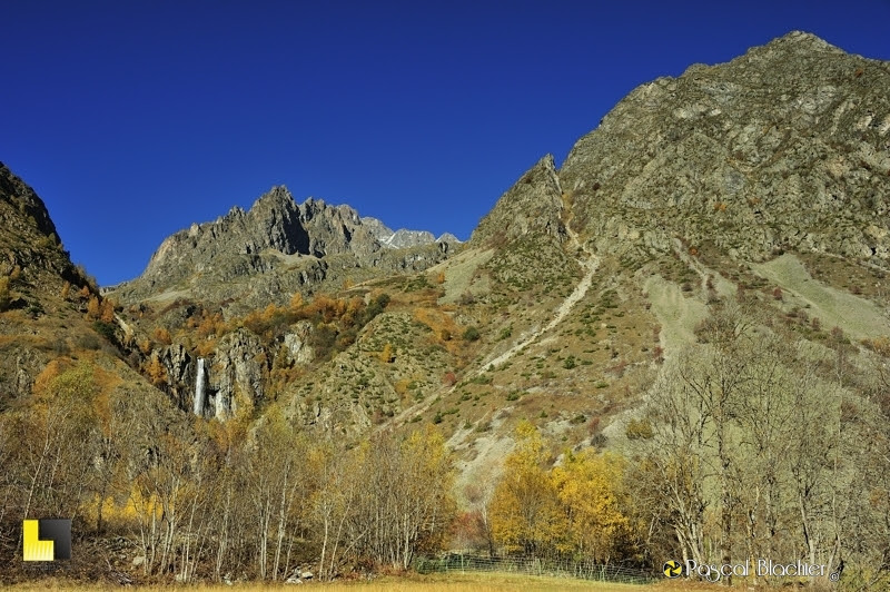 cascade dans le valgaudemar automne 2016 photo Pascal Blachier