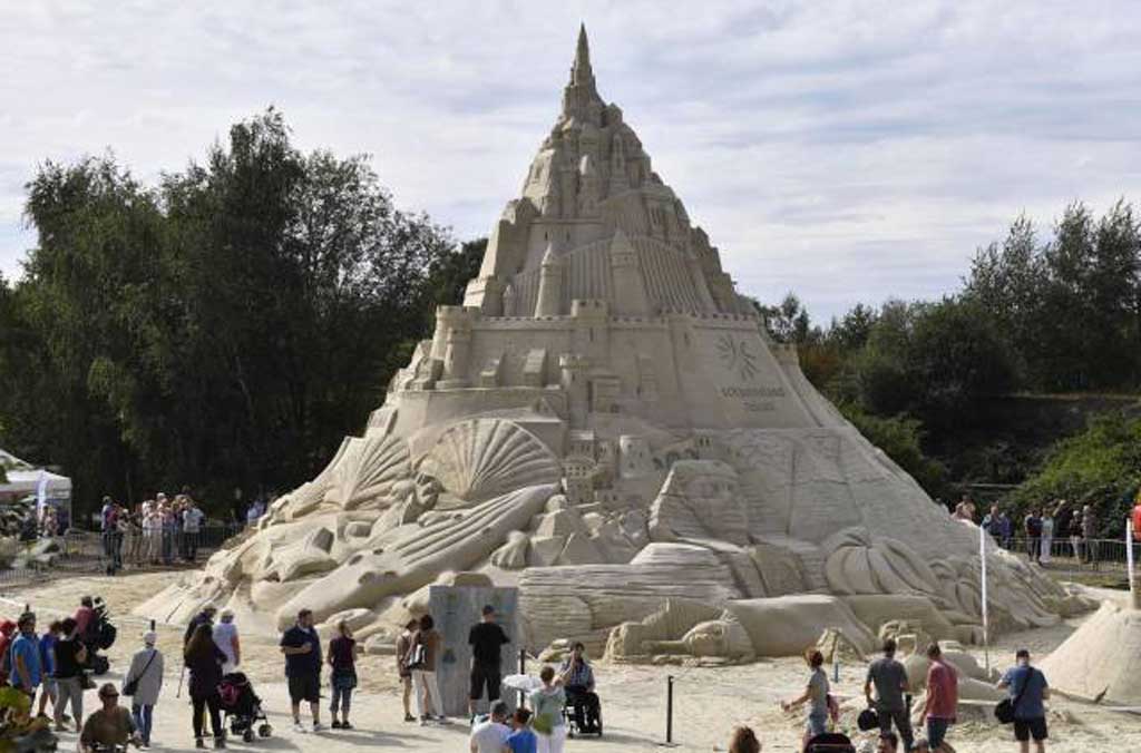 Nothing To Do With Arbroath The world's largest sandcastle fails to