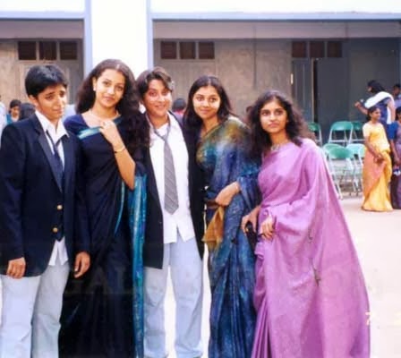 Actress Trisha Krishnan (Second from left) Teenage Pic | Actress Trisha Krishnan Childhood Photos | Real-Life Photos