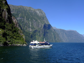 (New Zealand) - Milford Sound Cruises