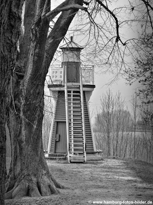 Leuchtfeuer Bunthaus Leuchtfeuer Bunthaus, Leuchtturm schwarz weiss