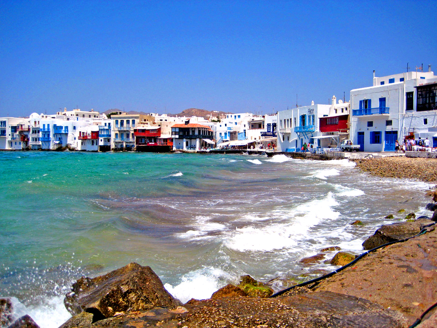 world-visits-mykonos-island-and-beach-attraction-located-in-greece