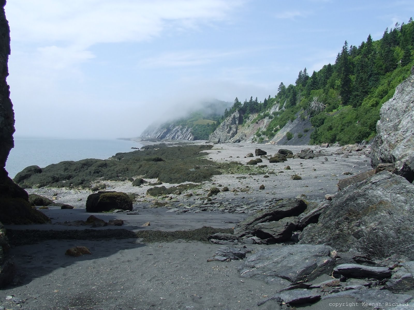 Wards Beach / Brookville Rock (Parrsboro, Nova Scotia)