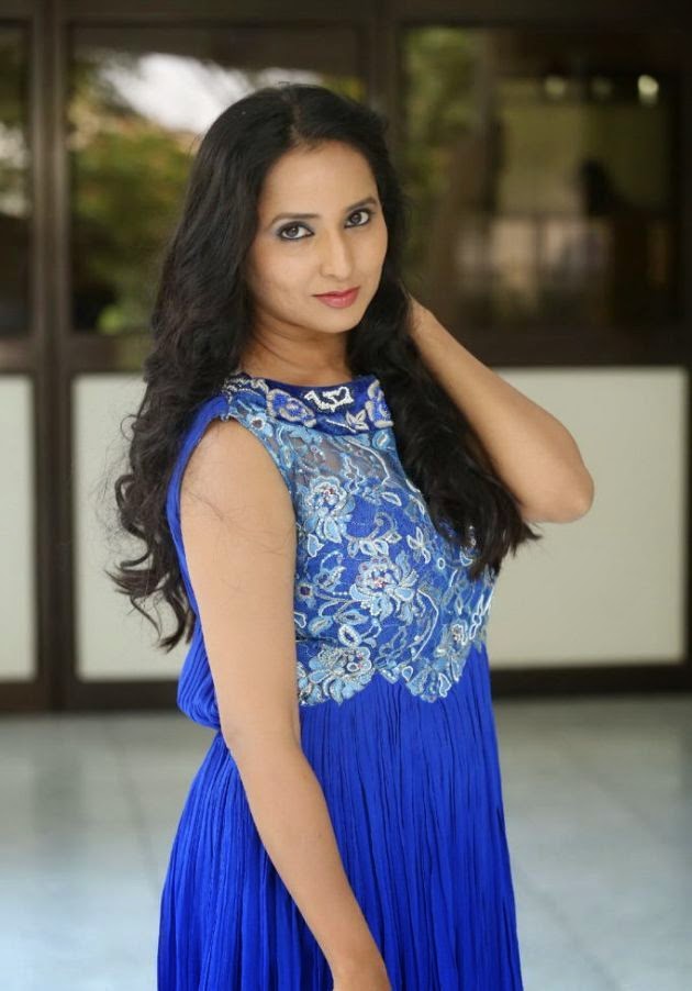 Ishika Singh Latest Pics In Blue Dress | Filmy Trend