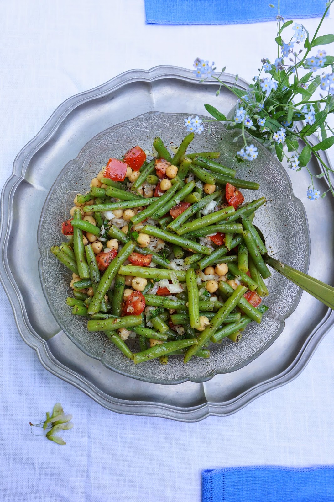 Green beans and chickpea salad