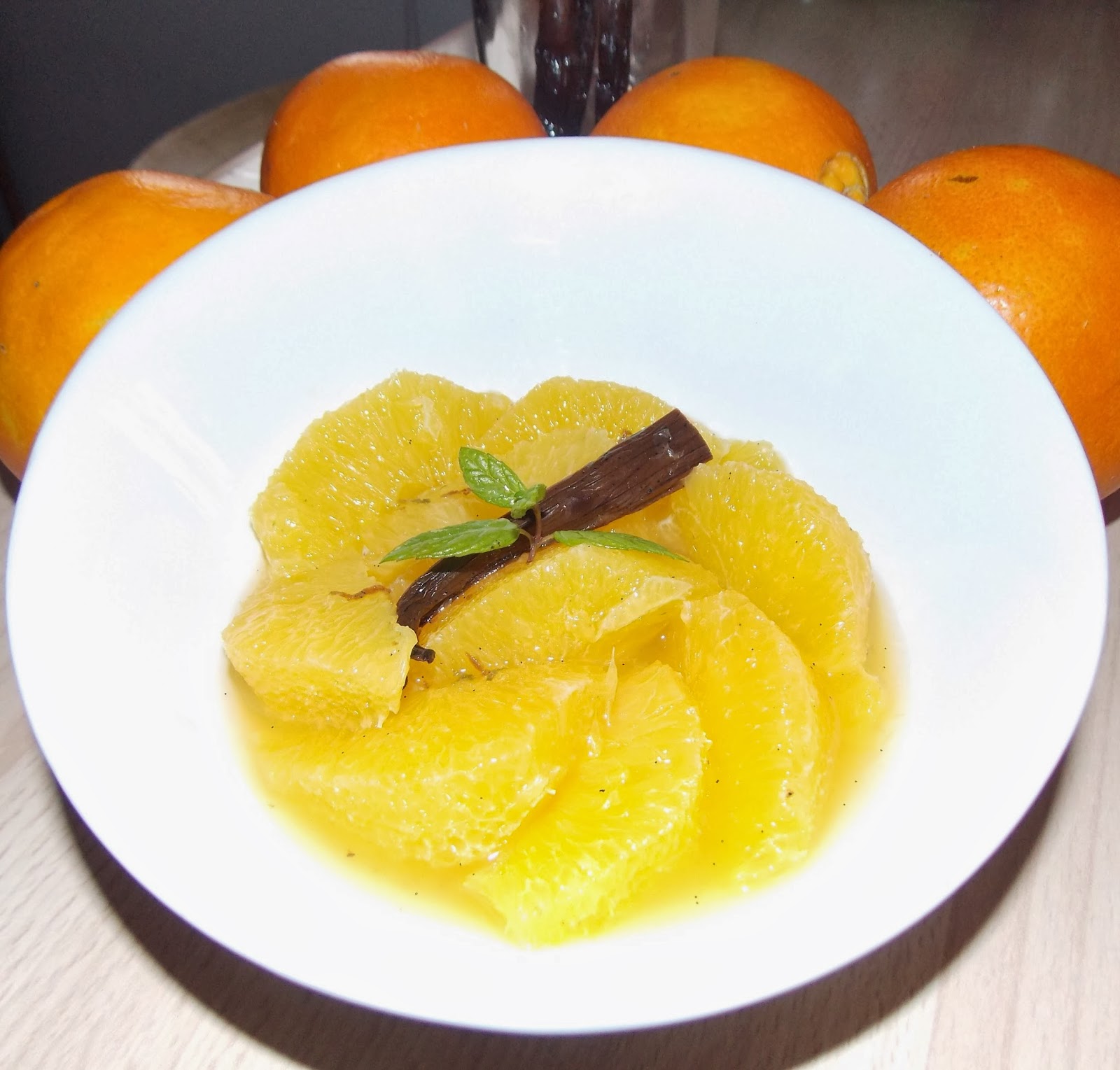 SALADE D'ORANGES VANILLE ET MENTHE
