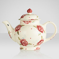 Teapot with Roses