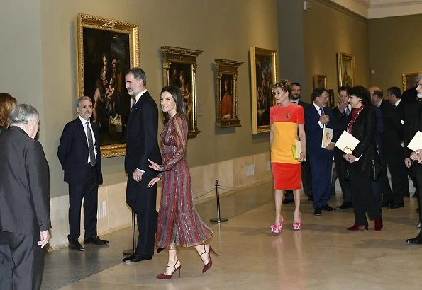 Queen Letizia wore Intropia Lurex details silk midi dress and LODI burgundy suede ankle strap pumps