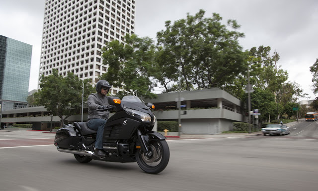 The Goldwing F6B in black. One bad ride! The Goldwing F6B in black. One bad ride!