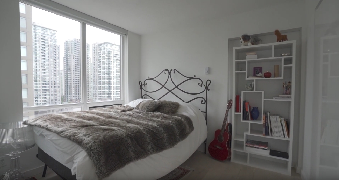 20 Photos vs. 1105-1550 Homer St, Vancouver vs. Condo Interior Design Tour
