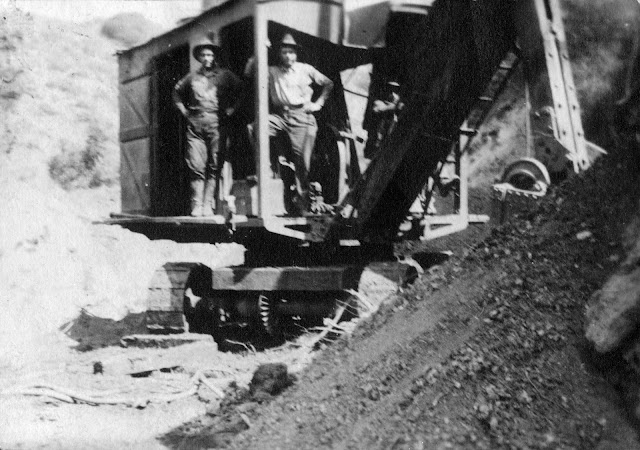 Myles Underwood Simons Brick Company